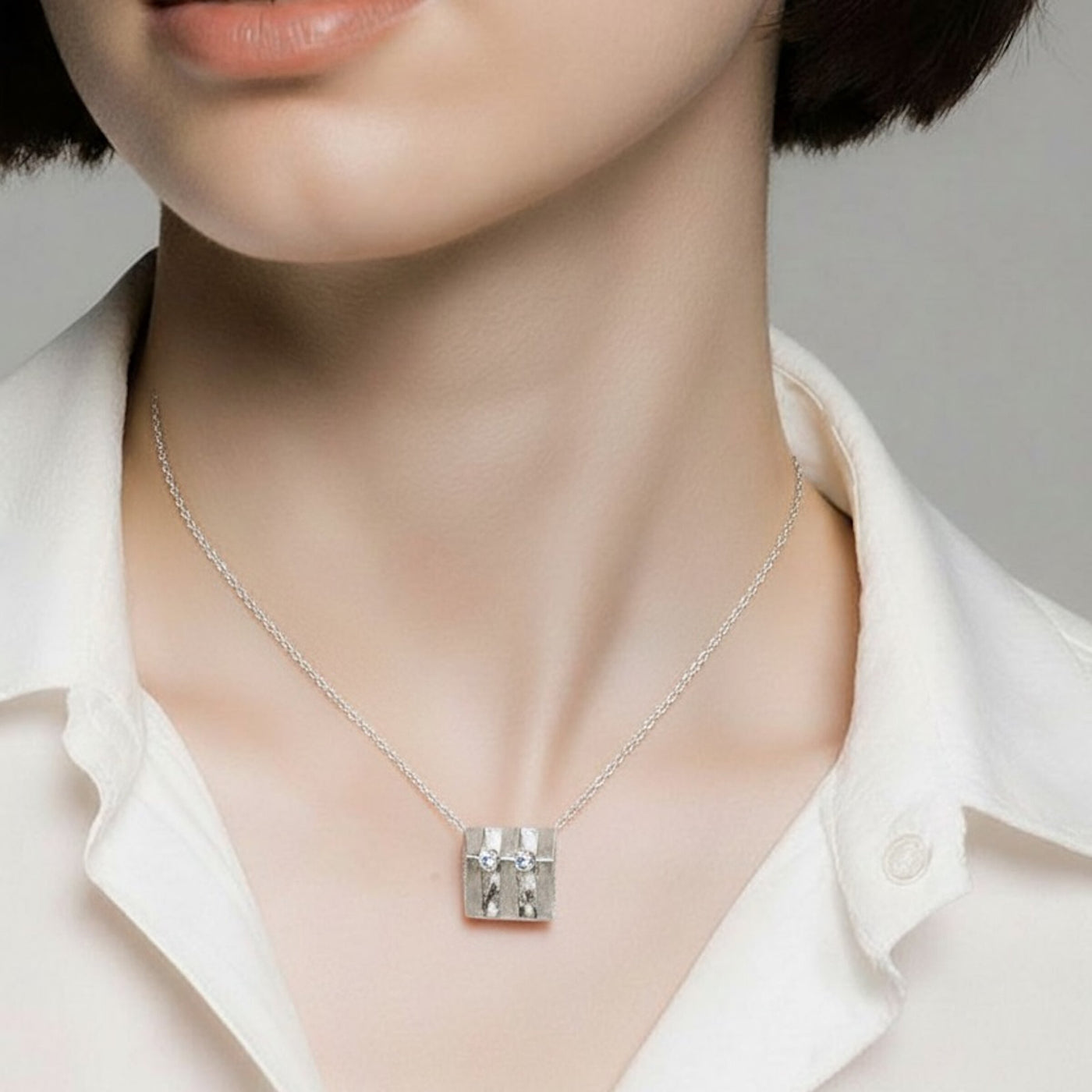 Line Pendant