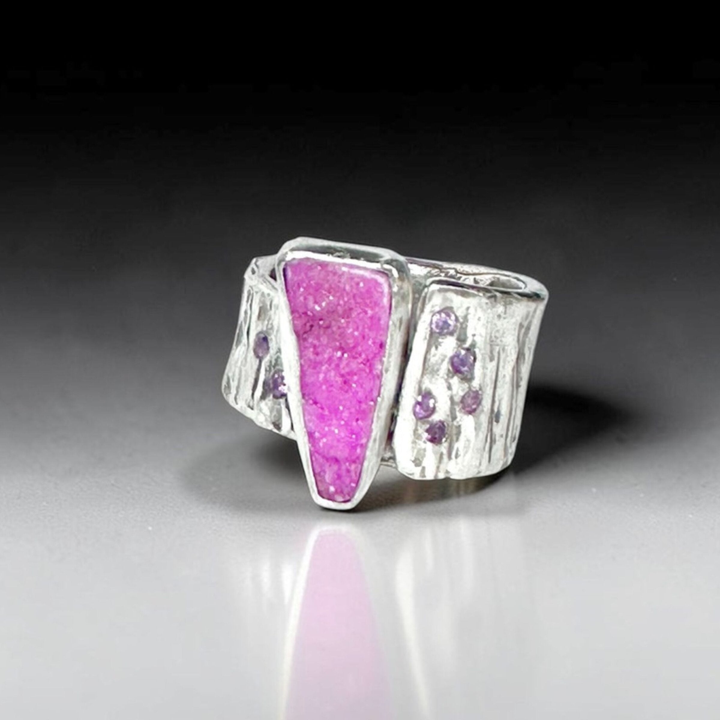 Cobalto Calcite & Pink Sapphire Statement Ring
