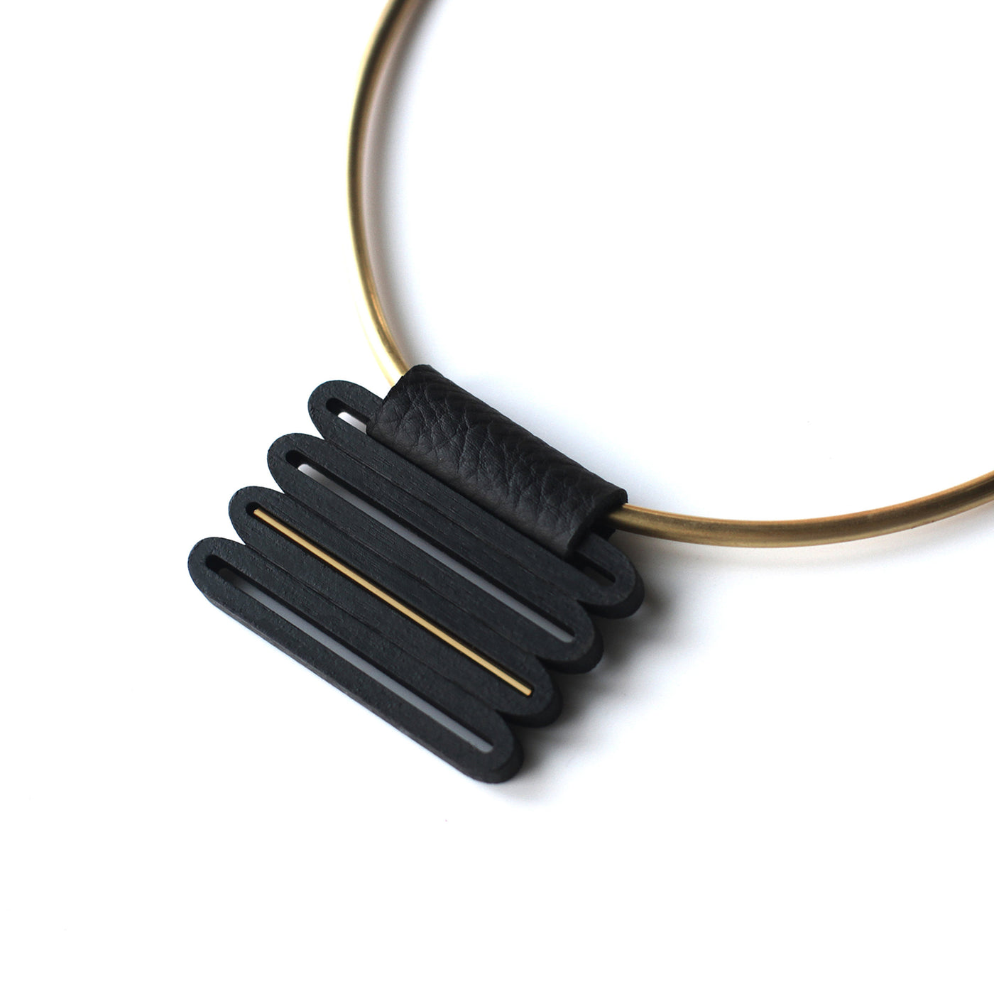 Leather Ladder Collar