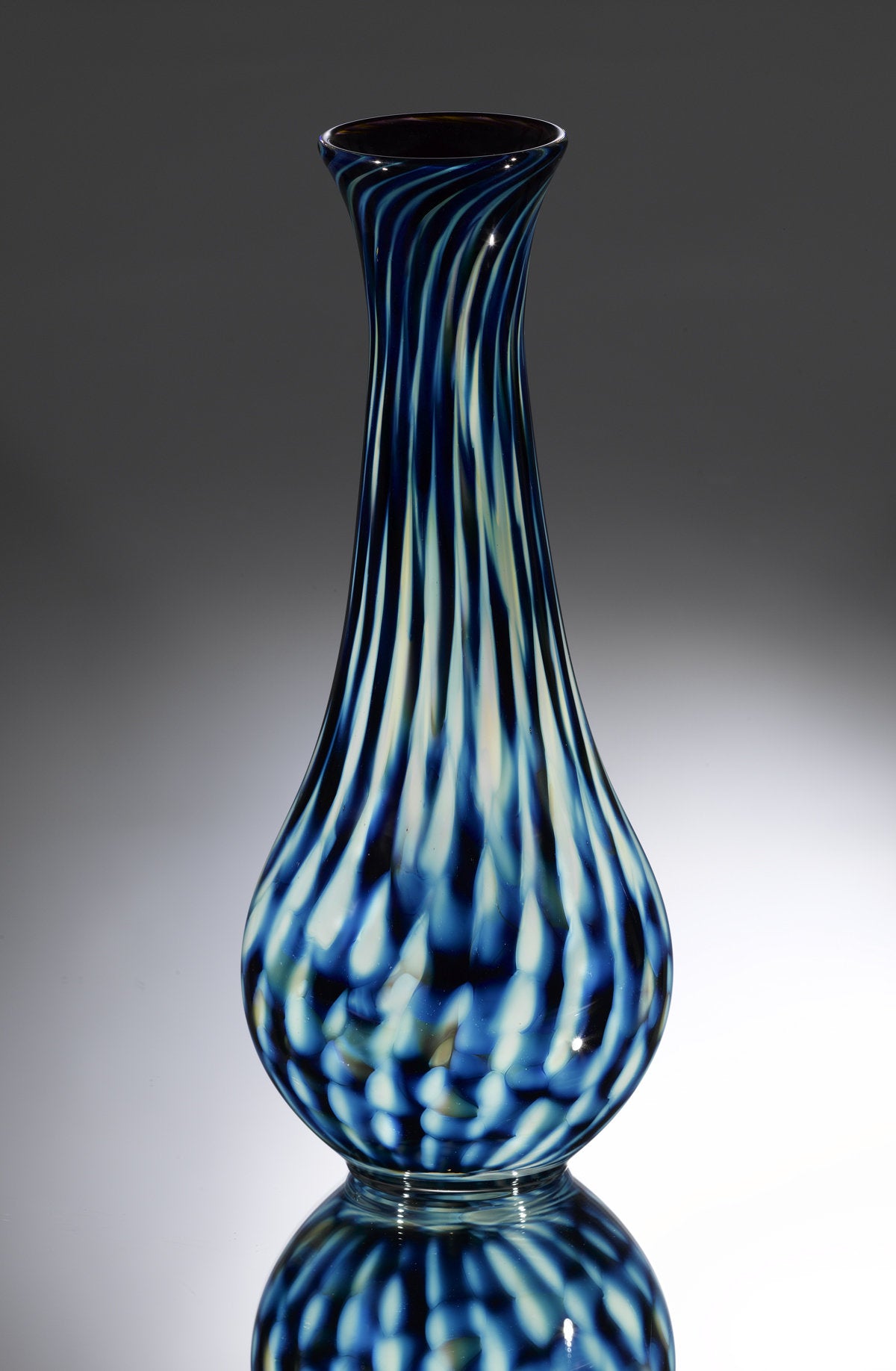 Teardrop Vase - Treasure Series Na Pali Mountain Seascape