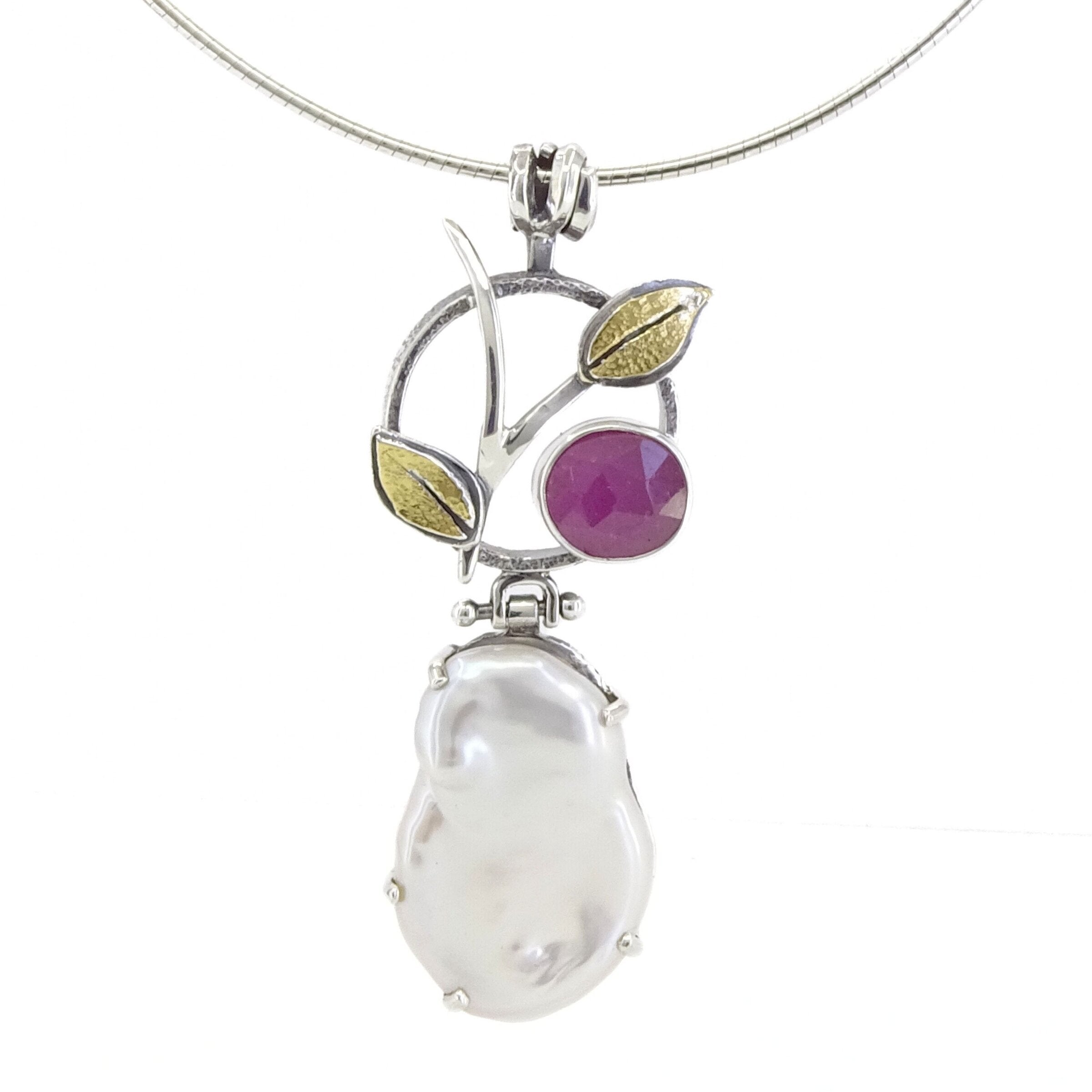 Paru Necklace II