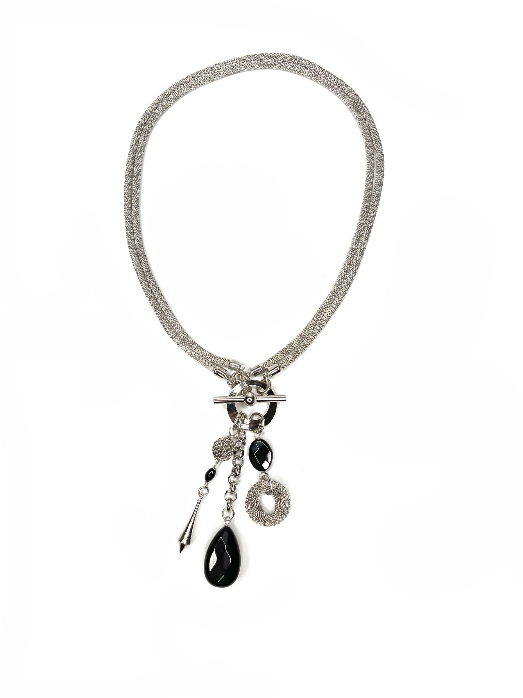 rhodium with onyx
