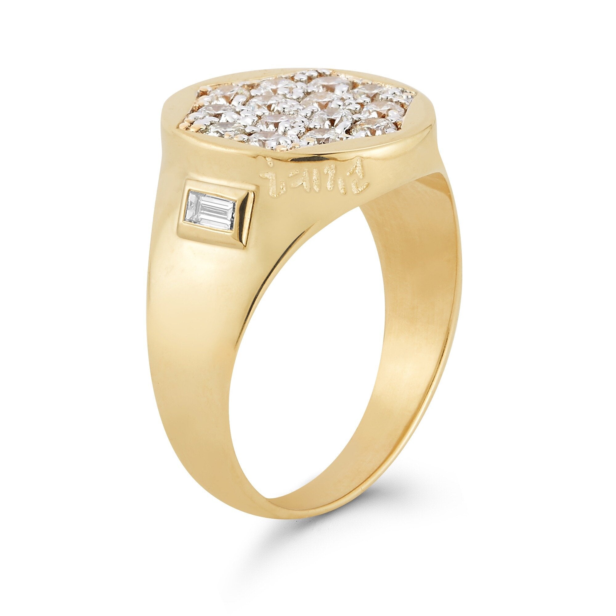 Queens Signet Ring