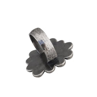 Black Spinel Flora Ring