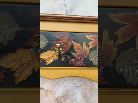 Afloat in Amber ?????? #consoletable #handpaintedfurniture #luxuryinteriors #artfulhome