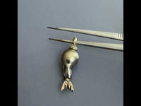 delphine pendant 1