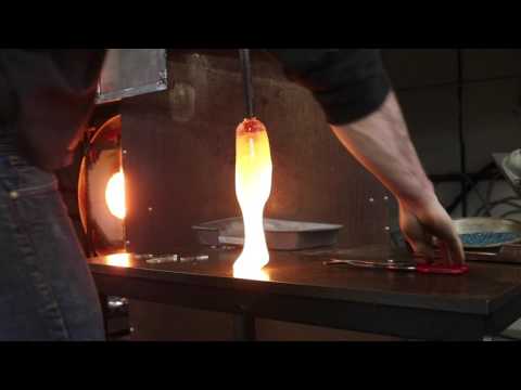 Making a glass paperweight