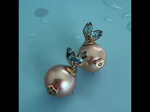queen rabbit earrings 1