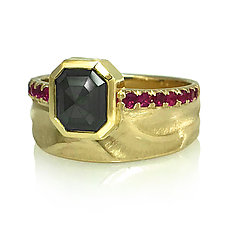 Noire Scarletta Ring by Keiko Mita (Gold & Stone Ring, Size 5.5-7)