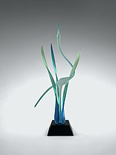 Heron in the Marsh, Aqua SeaGlass by Warner Whitfield and Beatriz Kelemen (Art Glass Sculpture)