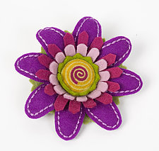 Daisy Felt Flower Pin by Renee Roeder-Earley (Felted Brooch)