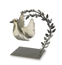 Peace Dove by Ben Gatski and Kate Gatski (Metal Sculpture)