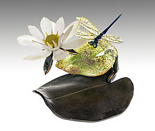 Small Tabletop Water Lily by Loy Allen (Art Glass Sculpture)