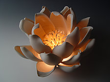 Tulip by Lilach Lotan (Ceramic Table Lamp)