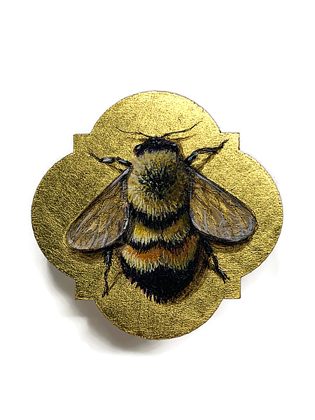 Quatrefoil Bumble Bee Pin