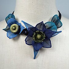 Tulip Poplar Necklace in Black, Arcadia and Ultraviolet by Sarah Cavender (Metal Necklace)