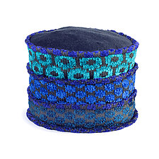 Dunia Tuck Hat by Robin Bergman (Knit Hat)