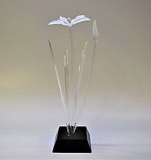 Zephyr Lily & Bud Flower by Hung Nguyen (Art Glass Sculpture)
