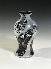 Black and White Shell Vase by John Gibbons (Art Glass Vase)