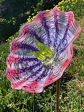 Flower by Cristy Aloysi and Scott Graham (Art Glass Sculpture)