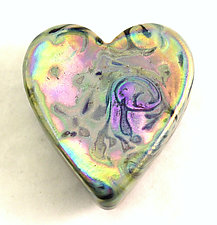 Iris Gold Swirl Heart Paperweight by Ken Hanson and Ingrid Hanson (Art Glass Paperweight)