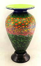 Tall Apple Green Interior Classic Poppy Vase by Ken Hanson and Ingrid Hanson (Art Glass Vase)