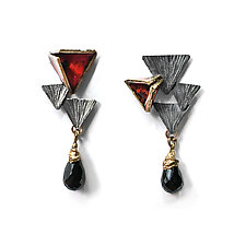 Reveal Black Spinel Earrings by Hsiang-Ting  Yen (Gold, Silver & Enamel Earrings)