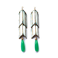 Reveal Shield Earrings with Green Chaldecony by Hsiang-Ting Yen (Gold & Stone Earrings)