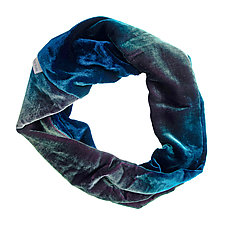 Ombre Double-Sided Loop Scarf by Kevin O'Brien (Silk Velvet Scarf)