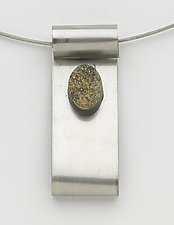 Art Necklace 419 by Shirley Wagner (Metal & Stone Necklace)
