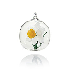 Encased Daffodil by Dan Albrecht (Art Glass Ornament)