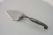 Small Server | Twist Style by Nicole and Harry Hansen (Metal Serving Utensil)