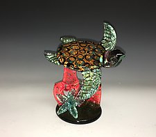 Small Amber Barnacle Turtle on Red Coral with Starfish by John Gibbons (Art Glass Sculpture)