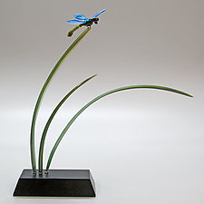 Dragonfly with Green Leaf by Hung Nguyen (Art Glass Sculpture)