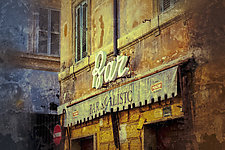 Roma #53v2 2011 by Mel Curtis (Color Photograph)