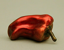 Sweet Red Pepper-Poivron Rouge by Darlis Lamb (Bronze Sculpture)