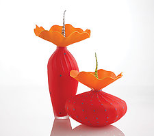Duo In Red by Bob Kliss and Laurie Kliss (Art Glass Sculpture)