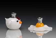 The Chicken and the Egg by Lucky Ducks Glass (Art Glass Salt & Pepper Shakers)