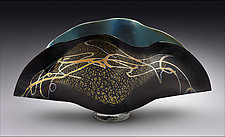 Black Clam Vase by Mayauel Ward (Art Glass Vase)