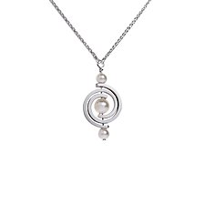 Inspiro Single Petite Spiral Pendant by Martha Seely (Silver & Pearl Necklace)