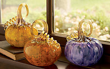 Mottled Pumpkins by Corey Silverman (Art Glass Sculpture)